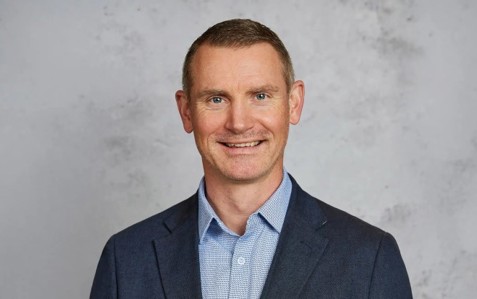 Iain Macdougall Colour Extended Sides 2